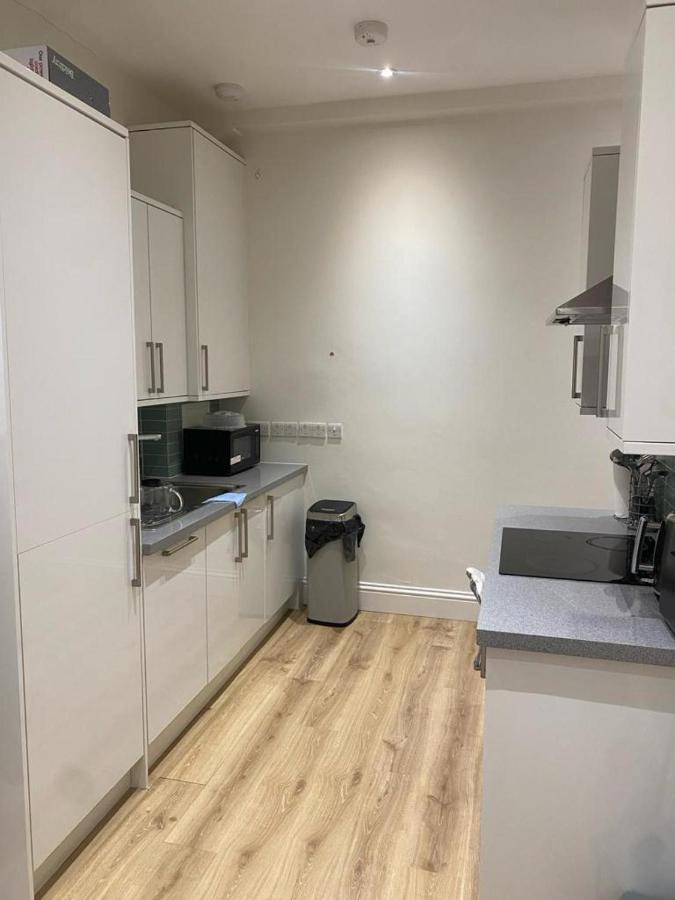 Stunning 1-bed -sleeps 2 & Links Apartment *